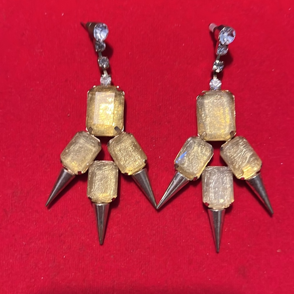 Large costume jewelry earrings NWOT
